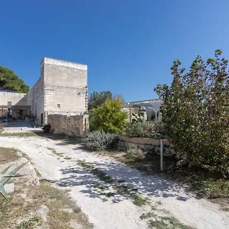 Masseria Torre Sant'Andrea (Antica Masseria Malapezza)-3